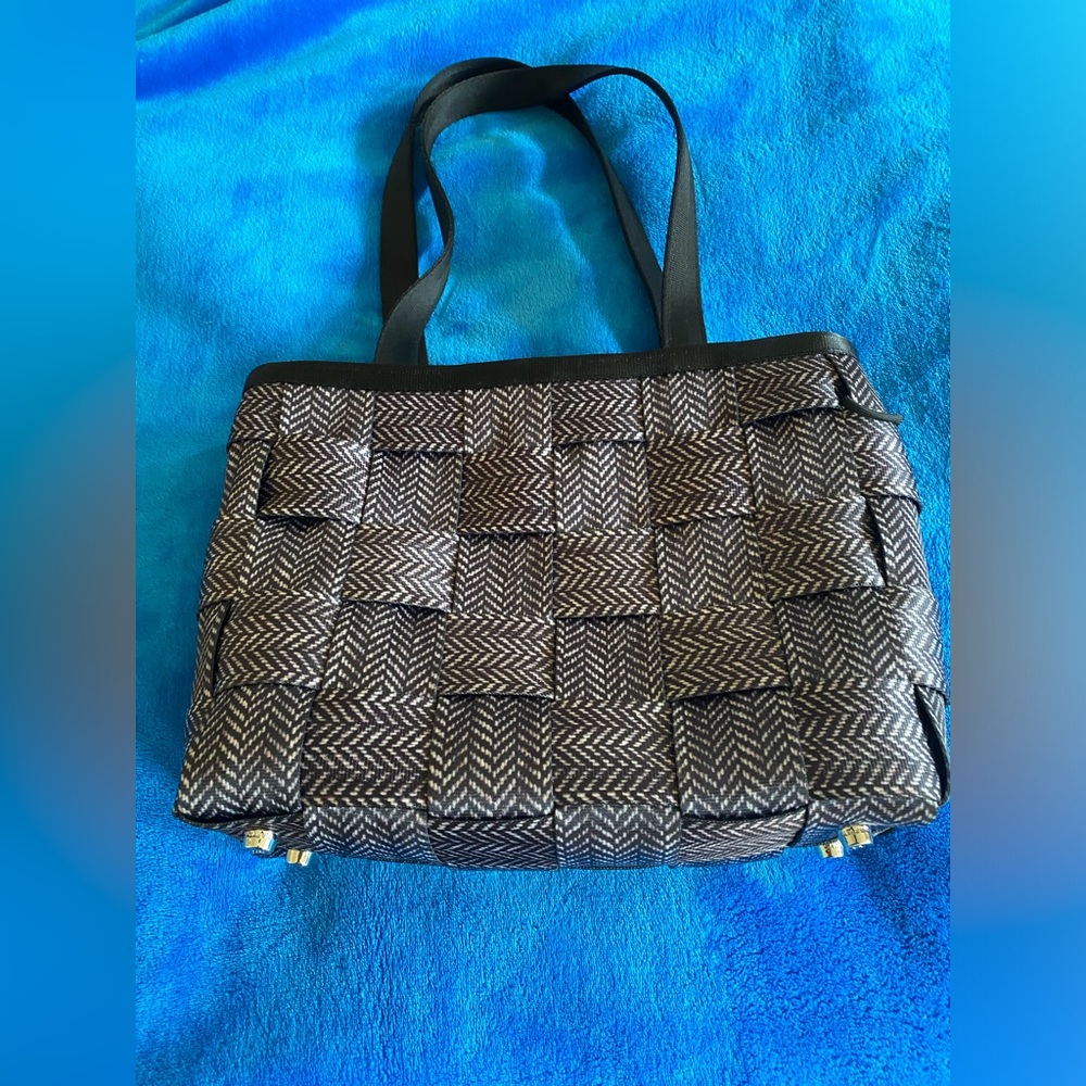 Harvey’s Herringbone Seatbelt Tote